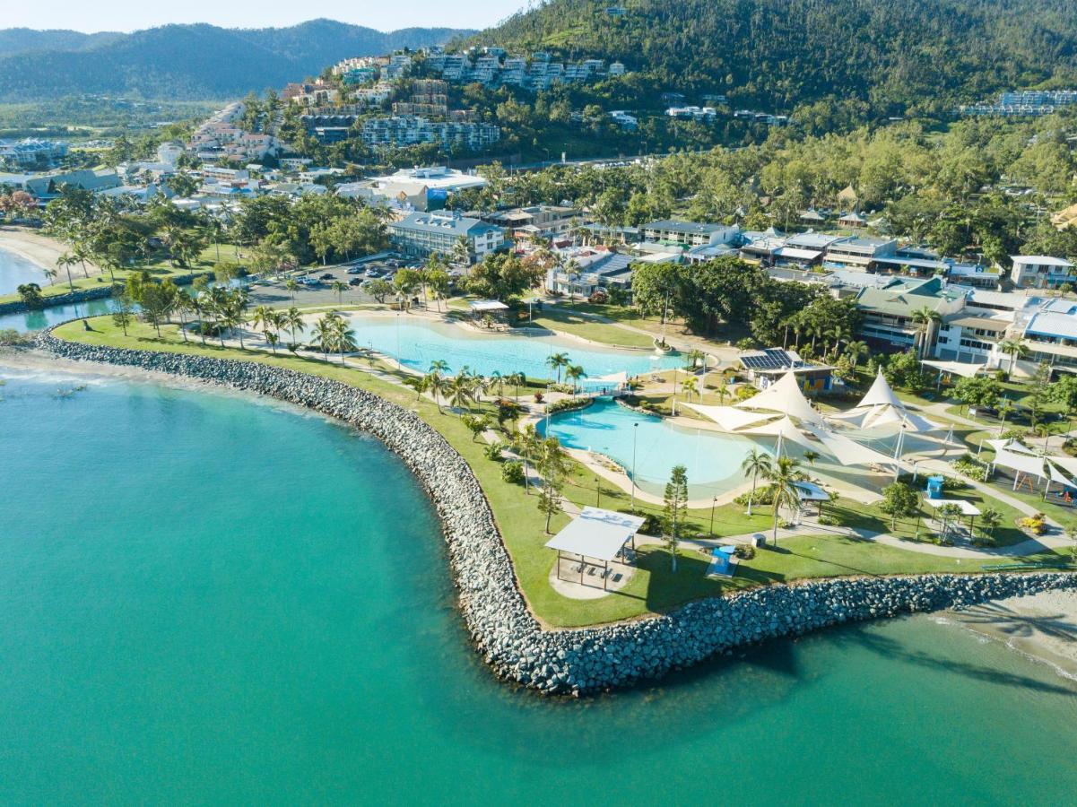 Airlie Sun & Sand Accommodation Studio #1 Airlie Beach Exterior photo